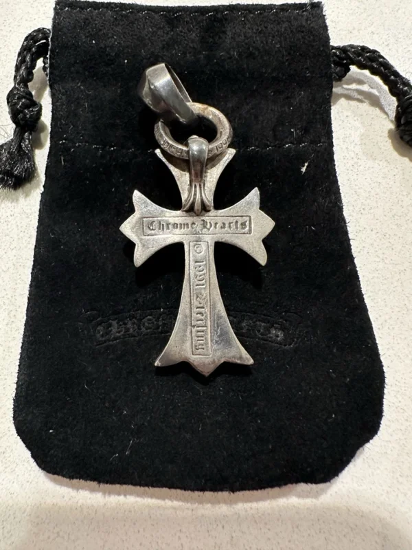 Chrome Heart Crosss Pendant Small - Image 2